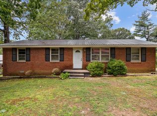 104 Maple St, Dickson, TN 37055
