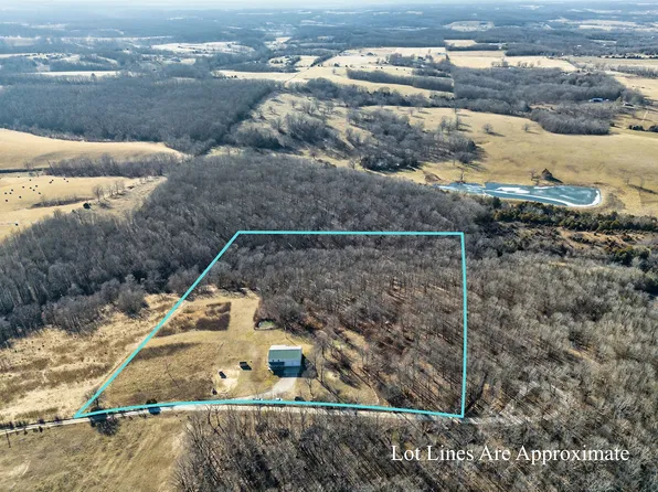 531 Plateau Dr, Marshfield, MO 65706
