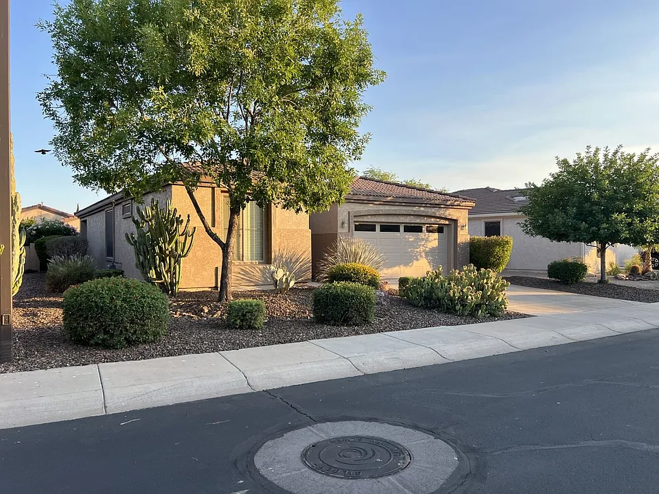 4457 E Carob Dr