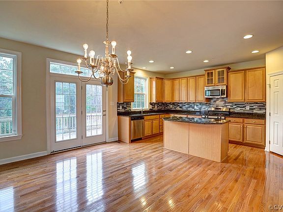 3rd image of 306 Sienna Ln #0
