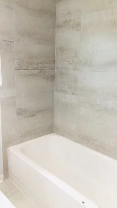 2 bed, 1025 sqft, $750 — Photo 2
