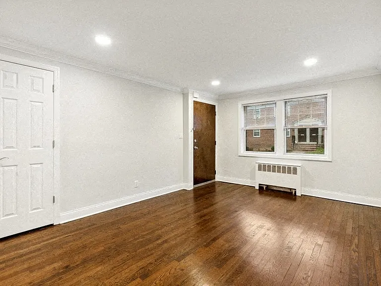 Belleview Gardens Apartments — Photo 2