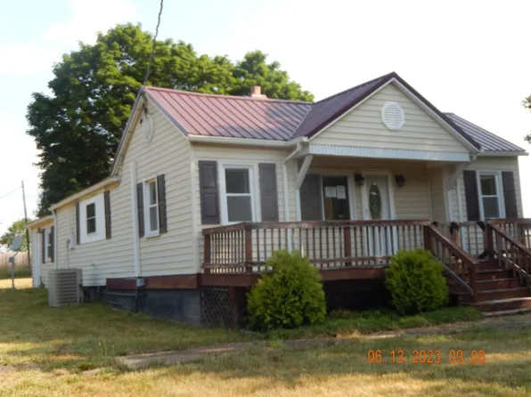 120 Karl Jenkins Ave, Stanley, VA 22851
