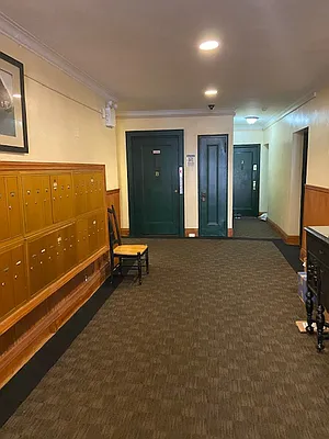 Rented by Manhattan Flats | media 12