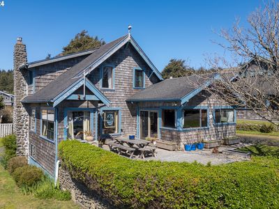 272 W Nebesna St, Cannon Beach, OR, 97110