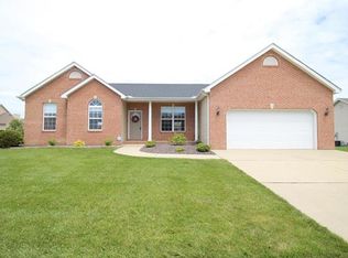 223 Ashford Dr, Glen Carbon, IL 62034