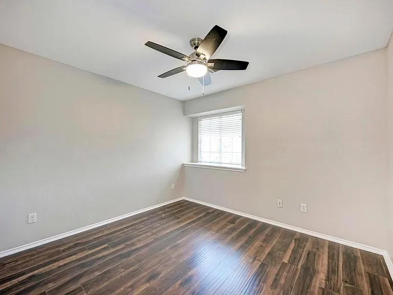 14428 Lilley Brook Cv — Photo 25