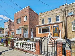 2264 Crescent St, Astoria, NY 11105