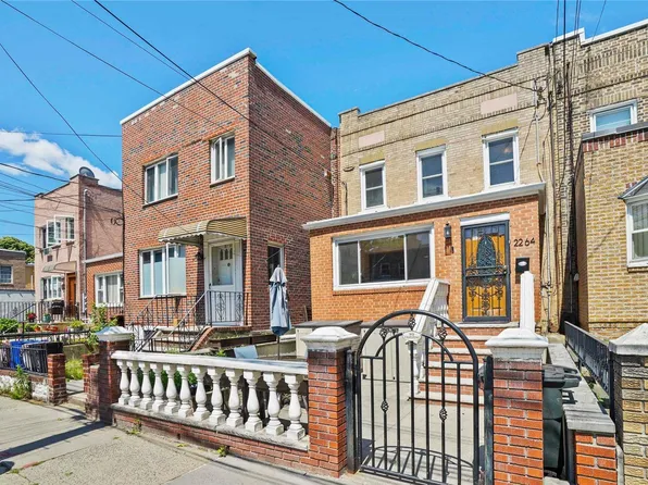 22-64 Crescent Street, Long Island City, NY 11105
