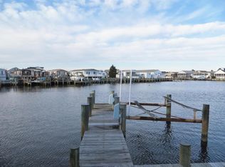 214 Beachcomber Ln, Ocean City, MD 21842