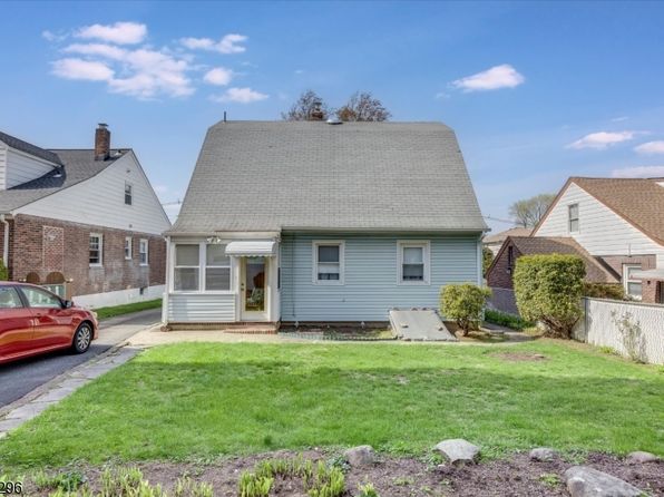 257 Luddington Ave, Clifton City, NJ 07011