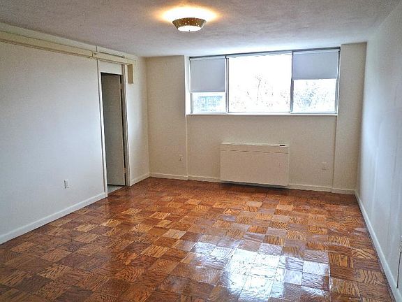 5th image of 103 Monmouth St #414