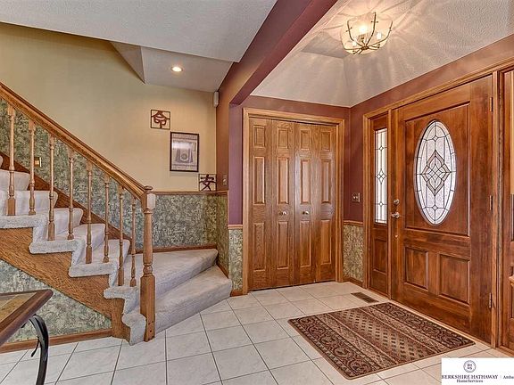 4th image of 1113 Magnolia Cir