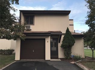 2 Ebury Mews, Middletown, NY 10940