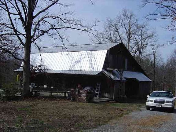 2nd image of 157 Autumn Ln