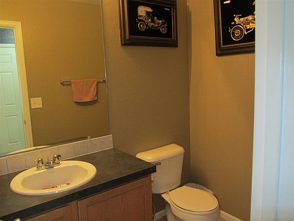 3rd image of 1141 Meadow Ln