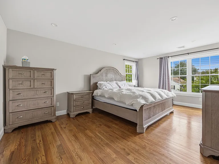 3 Sunrise St — Photo 13