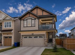 304 N Windrow Cres SW, Airdrie, AB T4B 4K2