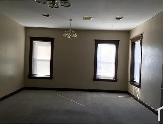 11 S Long St #3 — Photo 7