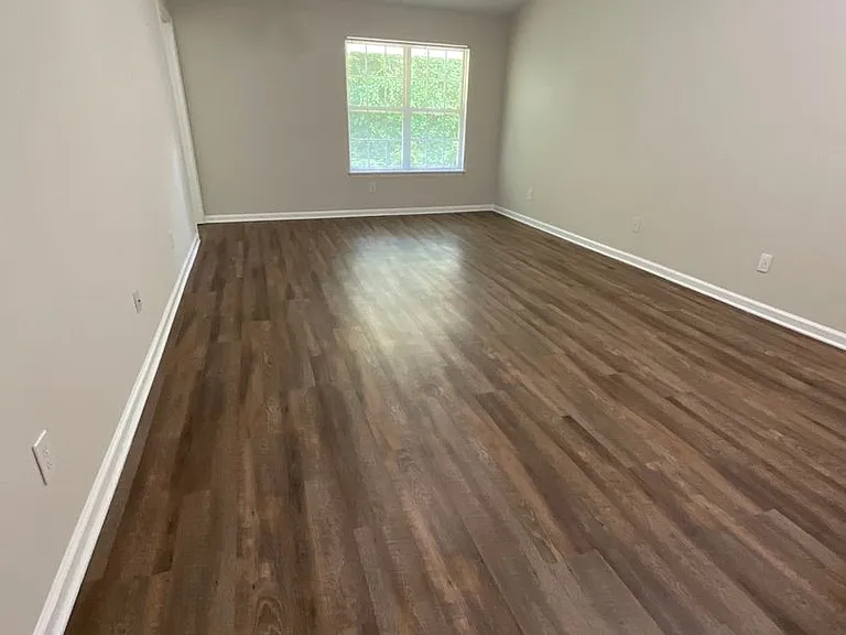 Meridian Park Apartments — Photo 55