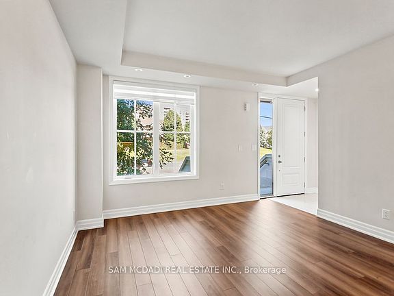 3rd image of 1180 Cawthra Rd #102