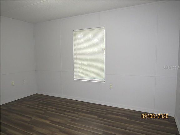 4th image of 6304 Eugene Acres Ln #6306