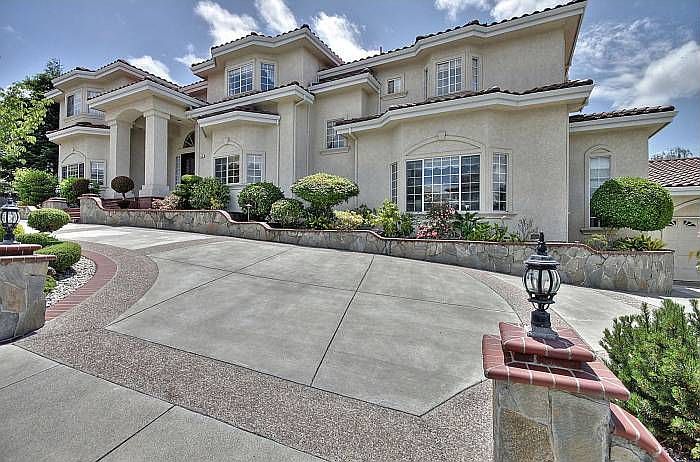 1st image of 650 Vista Hill Ter