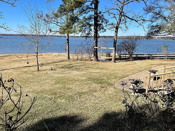 4th image of 1284 County Road 371