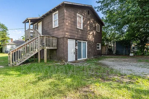 116 Argyle Ave #B Photo 1