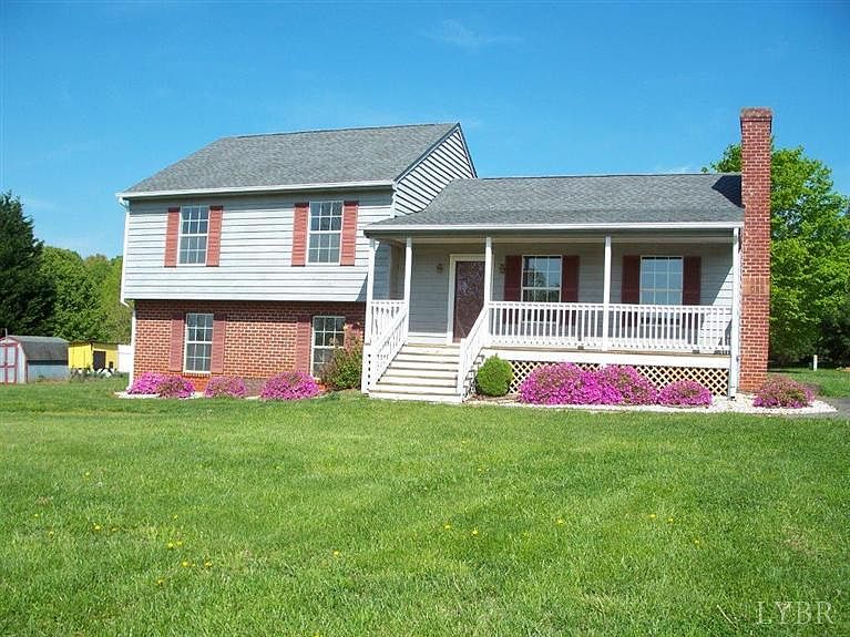 1st image of 107 McIntosh Dr