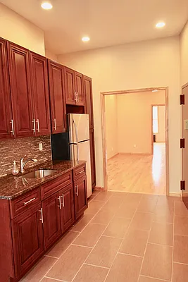 Rented by Grand & Co. | media 26