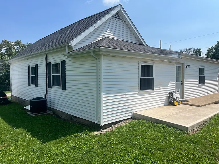 320 South St — Photo 5