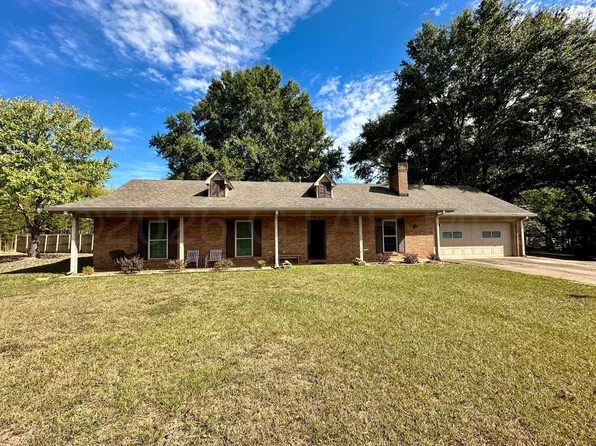 95 Oxford St, Columbus, MS 39702