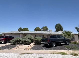 10601 Vista Lomas Dr, El Paso, TX 79935