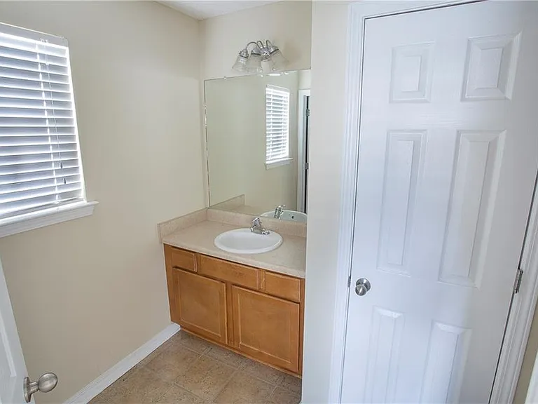 2159 Seasons Ct — Photo 14