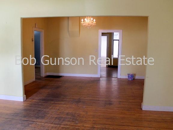 3rd image of 600 H St