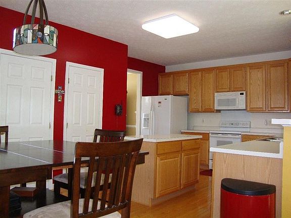 5th image of 6447 Riverbend Dr