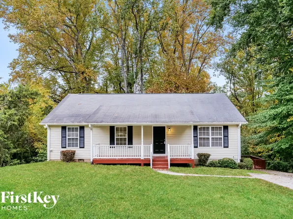 3975 Leinbach Dr, Winston Salem, NC 27106