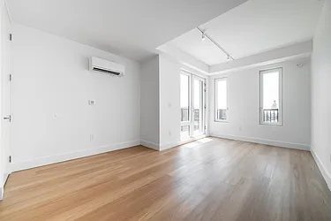 Rented by Key City Capital Inc