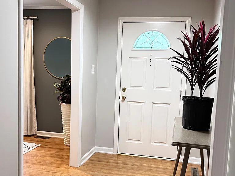 5005 N Hills Dr — Photo 13