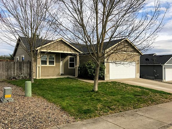 2nd image of 660 Callahan Dr