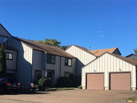 2nd image of 30 Pineview Dr