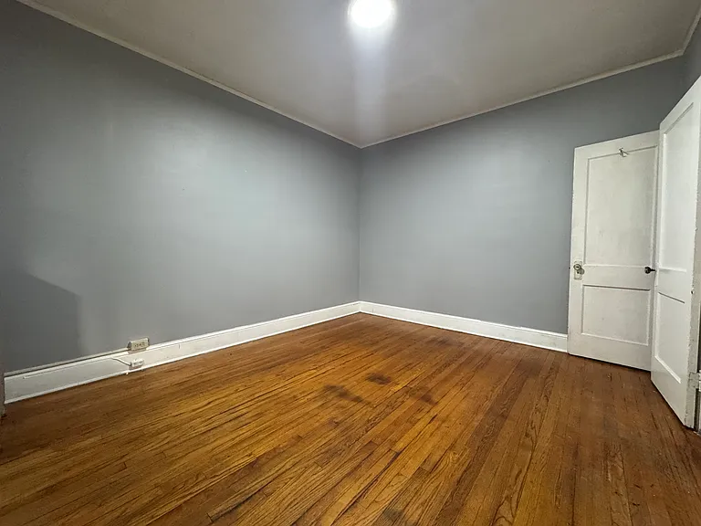 14 Standish St #2W — Photo 6