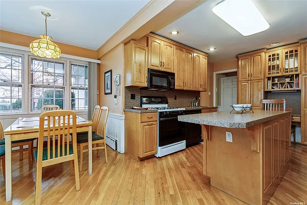 Sold by Prime Realty | media 3