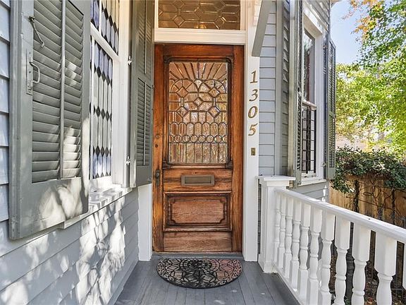 2nd image of 1305 Milan St