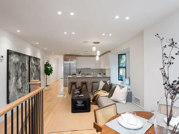 274 7th Street image 4 of 40