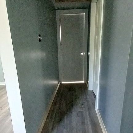 2nd image of 1003 E Vance St