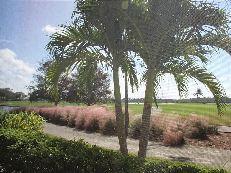 10044 Siesta Bay Dr #9412 — Photo 15