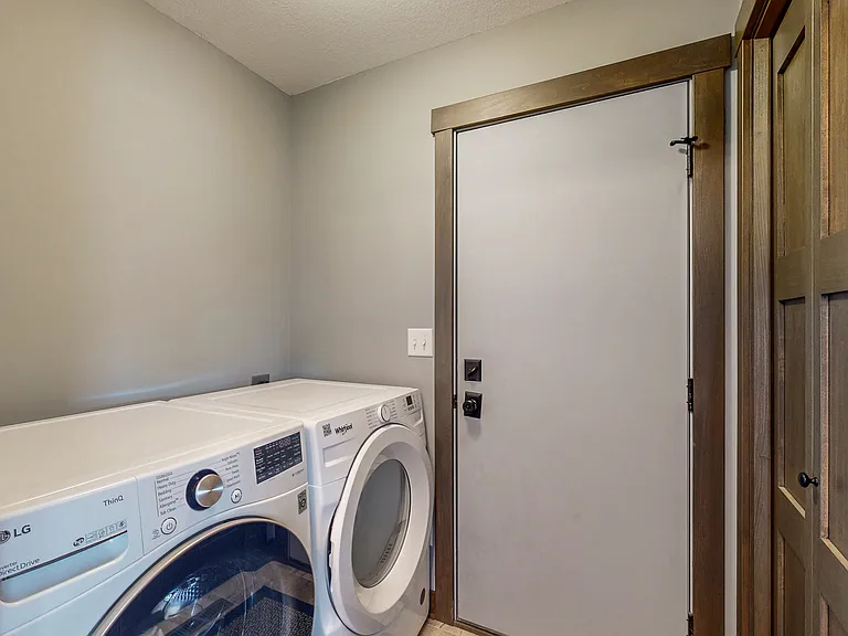 2332 Hadley Hills Dr NE — Photo 31