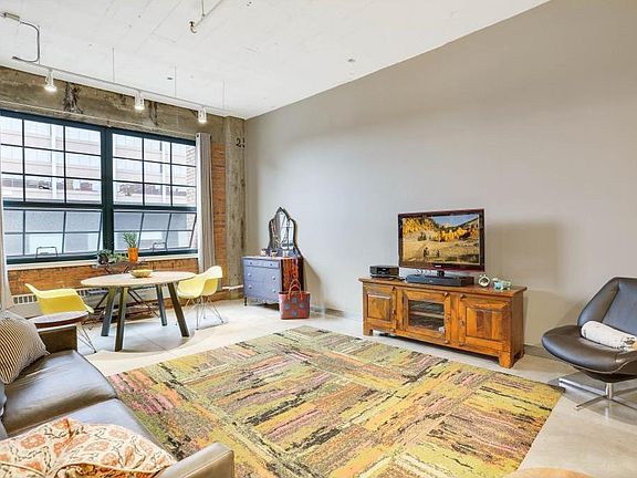4th image of 250 Park Ave Unit 405